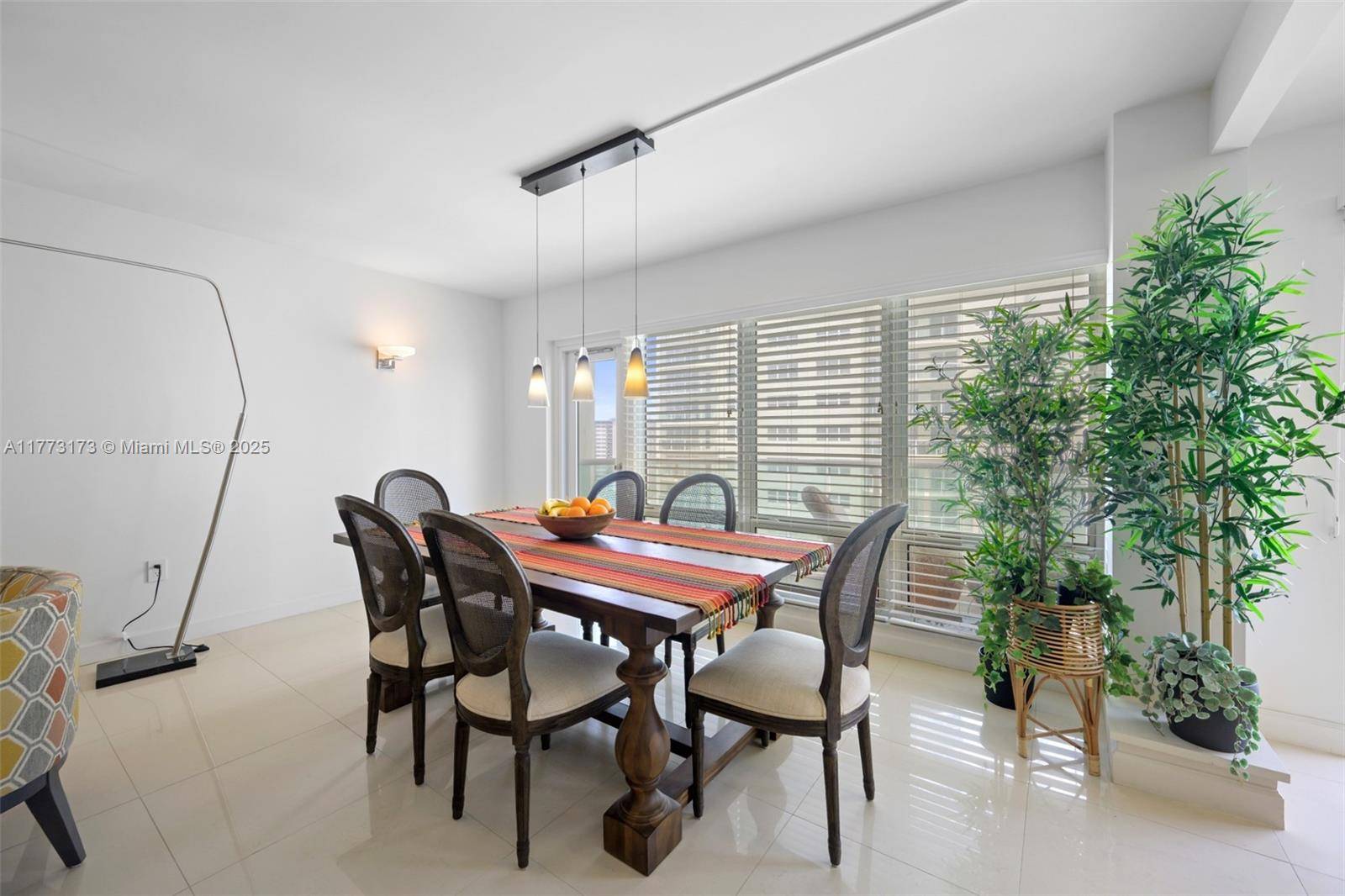 Fort Lauderdale, FL 33308,3400 Galt Ocean Dr #1105S