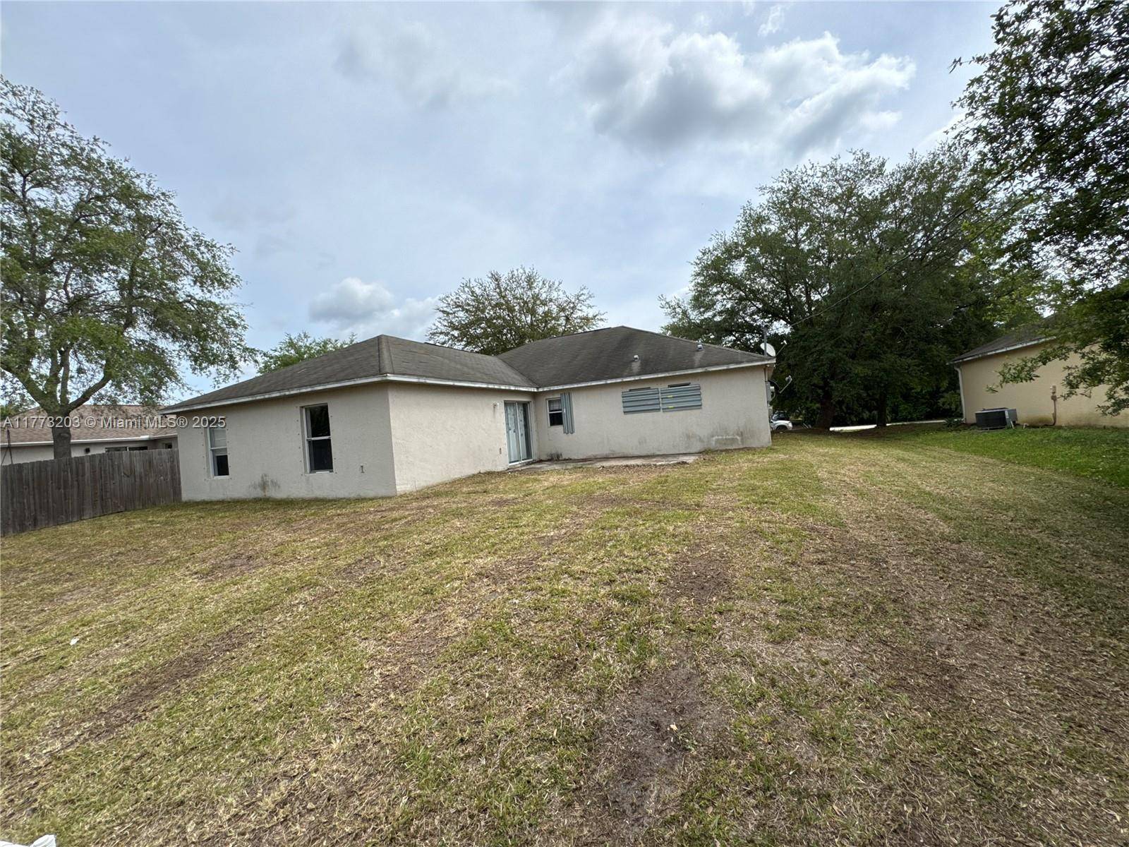Vero Beach, FL 32967,8755 103rd Ct