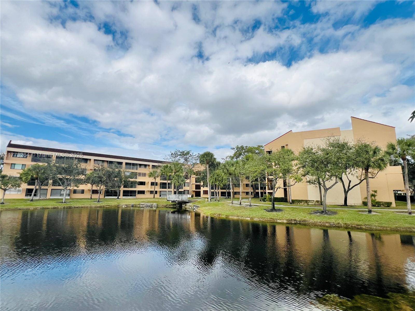 Plantation, FL 33322,8592 W Sunrise Blvd #204