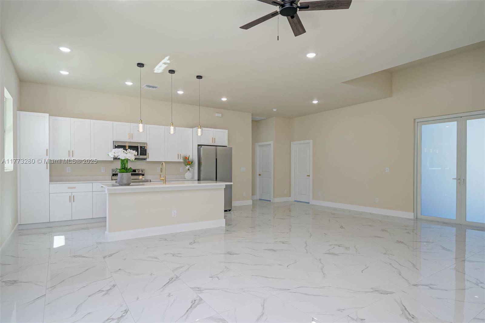 Lehigh Acres, FL 33971,3305 71st St W