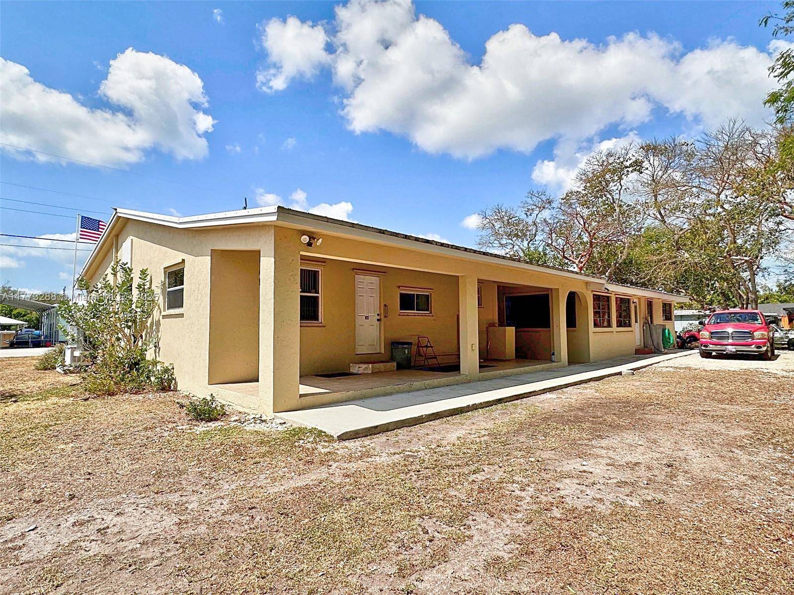 Key Largo, FL 33037,28 Bonefish Ave