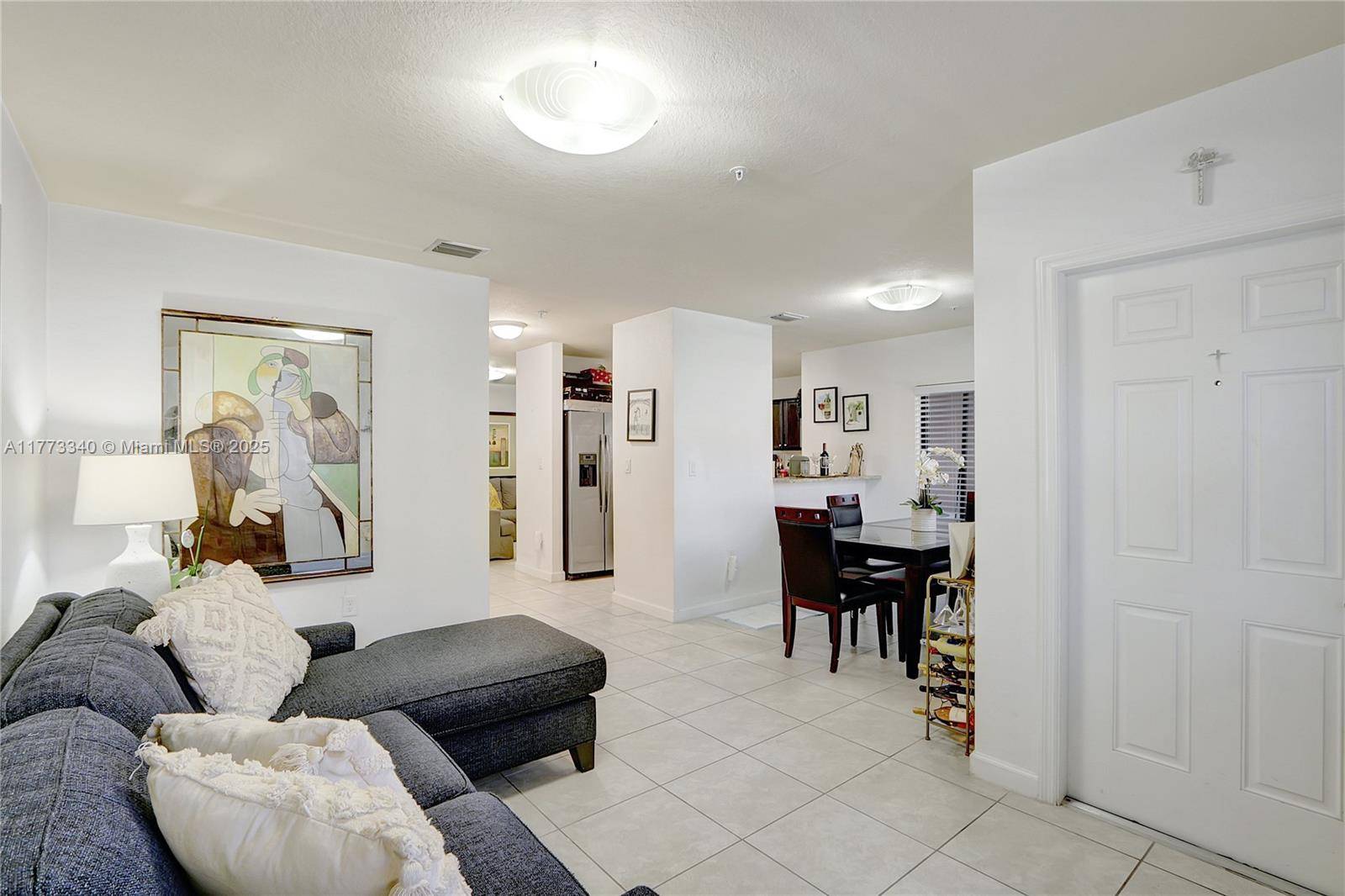 Cutler Bay, FL 33190,22401 SW 88th Place #11-27