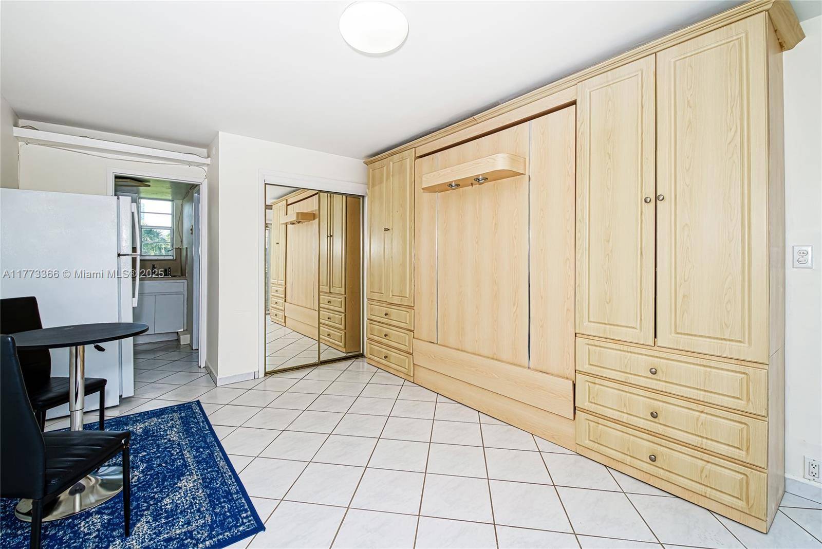 Miami Beach, FL 33141,6484 Indian Creek Dr #204