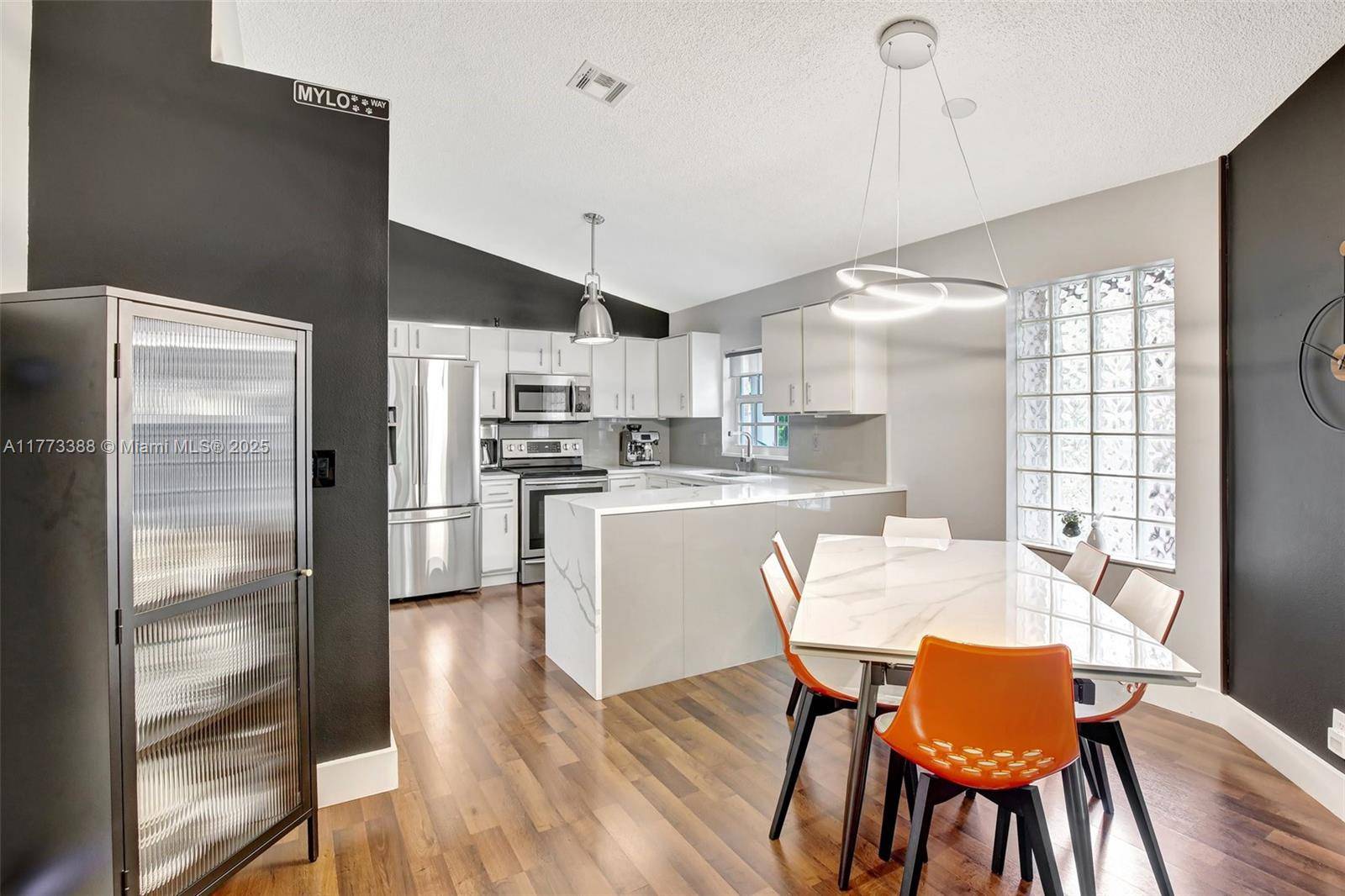 Sunrise, FL 33323,3971 NW 122nd Ter