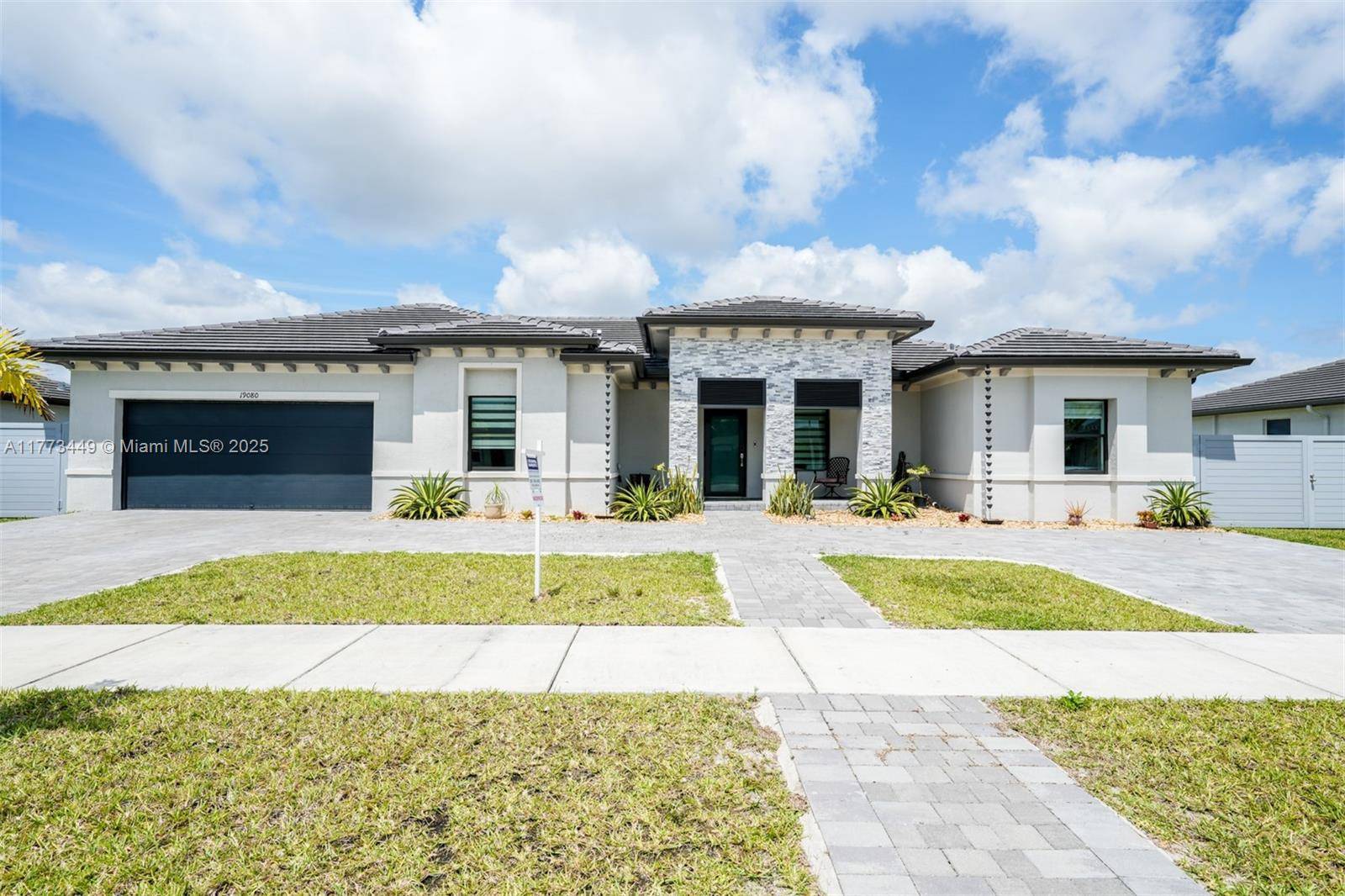 Miami, FL 33177,19080 SW 133 ct