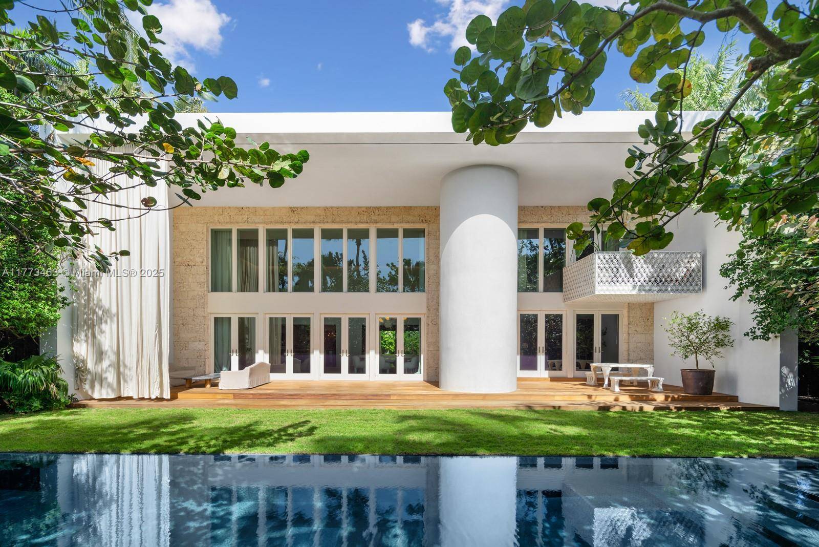 Miami Beach, FL 33140,1500 W 23rd St