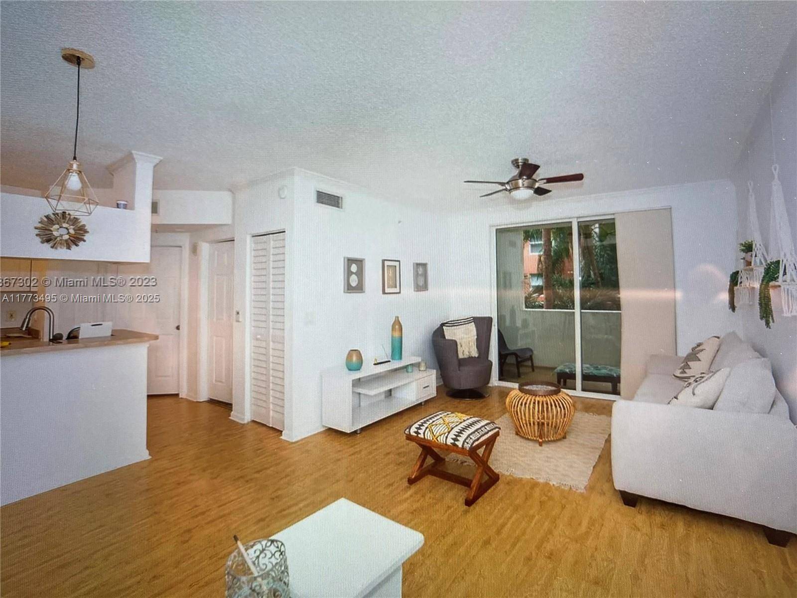 Sunny Isles Beach, FL 33160,17150 N Bay Rd #2322