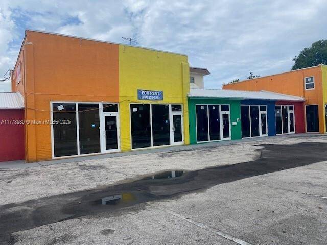 Hallandale Beach, FL 33009,118 NE 1st Ave #F