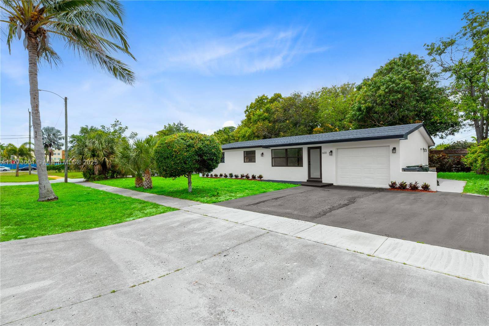 Lauderhill, FL 33311,601 NW 35th Ter