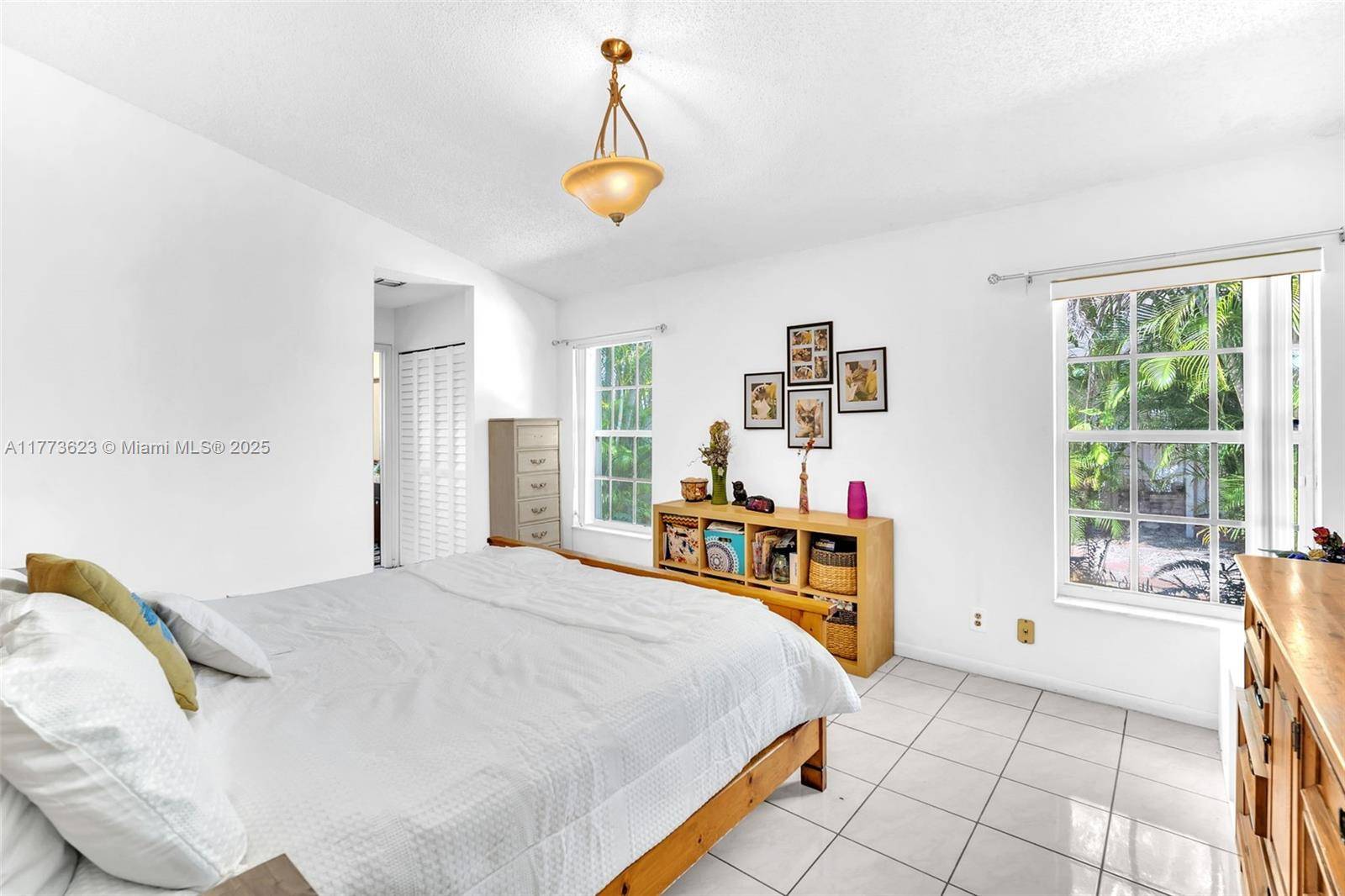 Cooper City, FL 33328,5660 SW 99th Ln