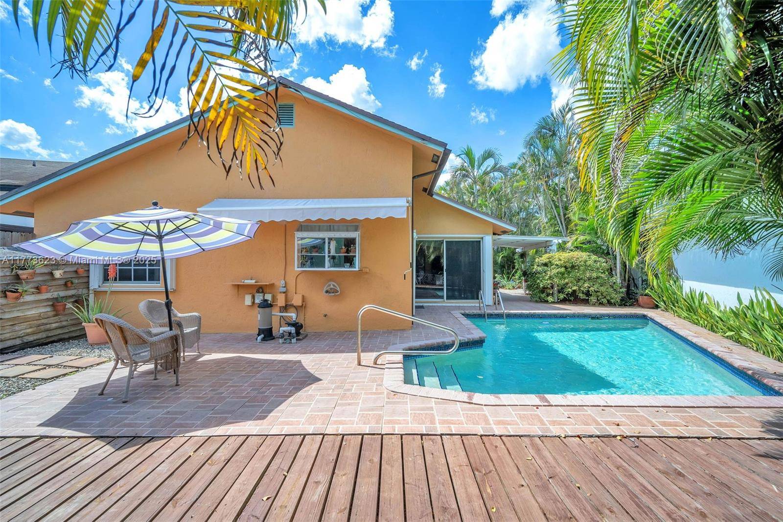 Cooper City, FL 33328,5660 SW 99th Ln