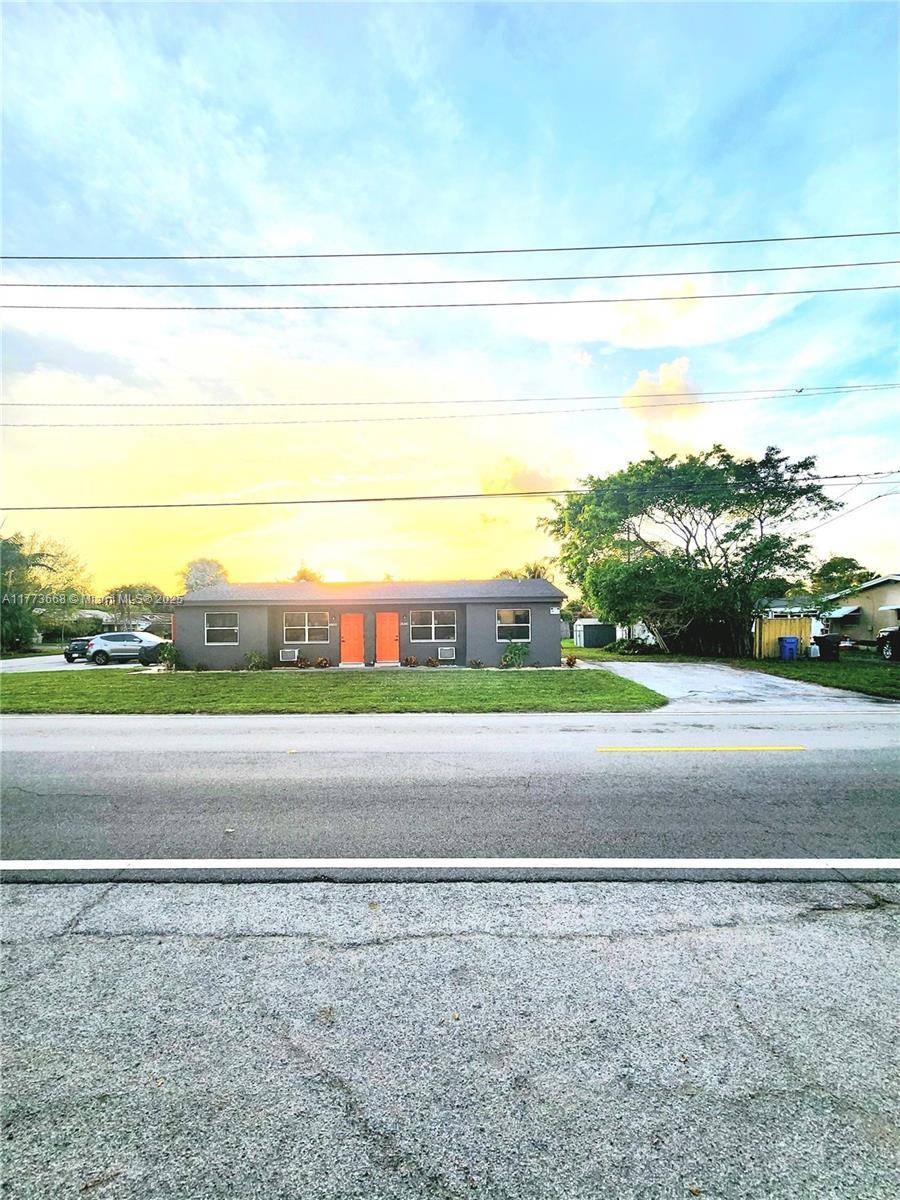Oakland Park, FL 33334,391 NE 42nd Ct #North
