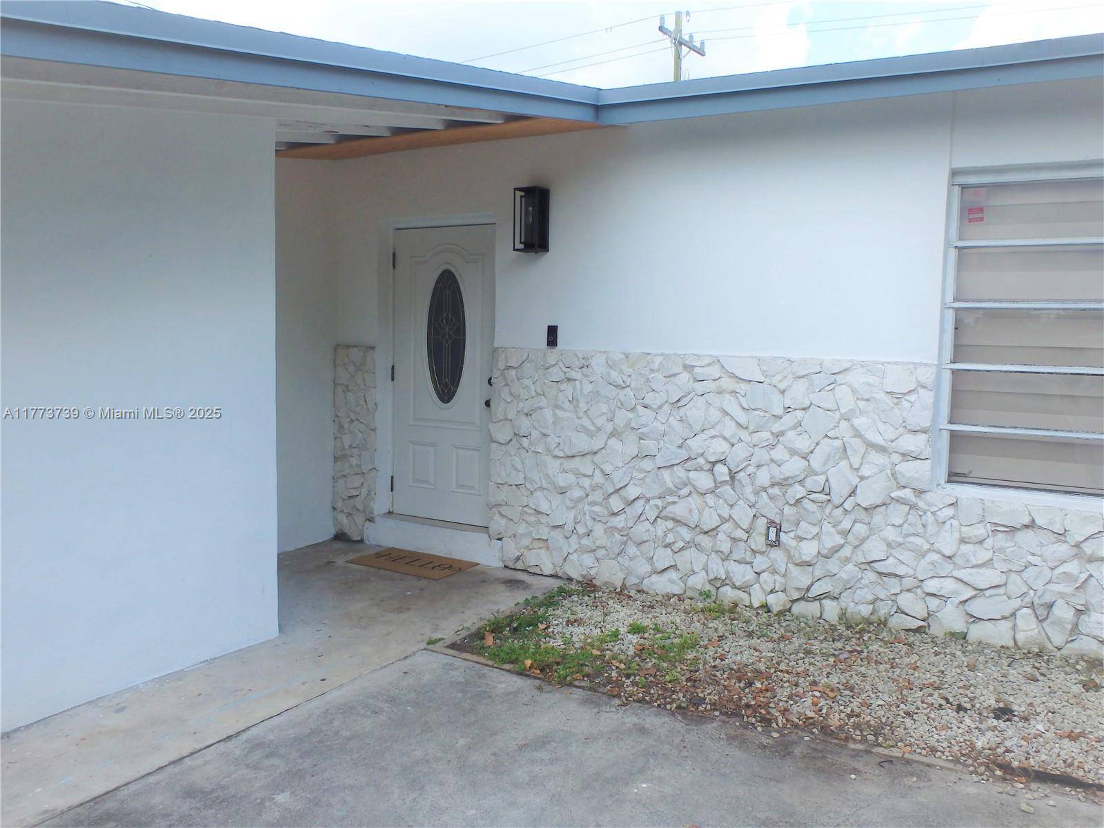 Hollywood, FL 33024,6458 Evans St