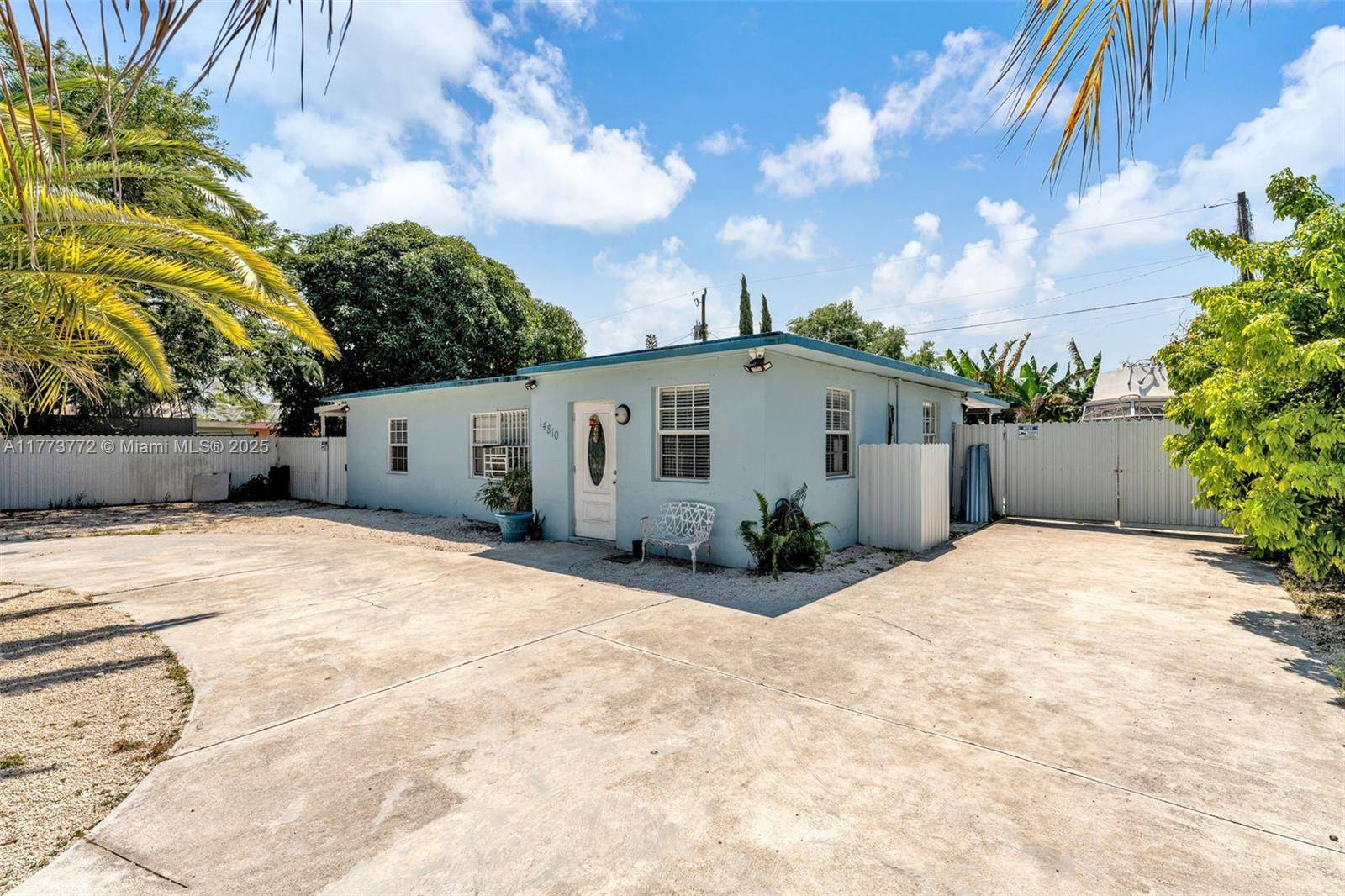 Homestead, FL 33033,14810 SW 288th St