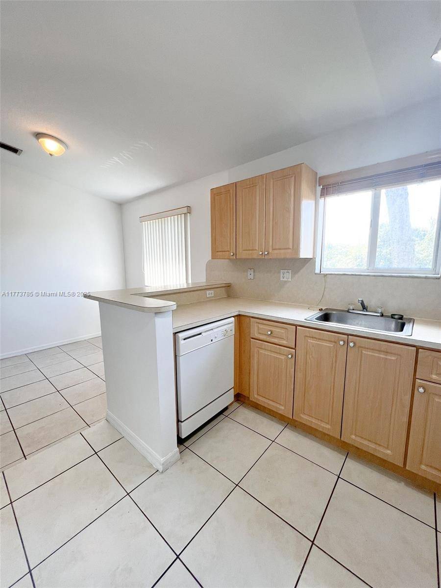 Homestead, FL 33035,2910 SE 12th Rd #206-29