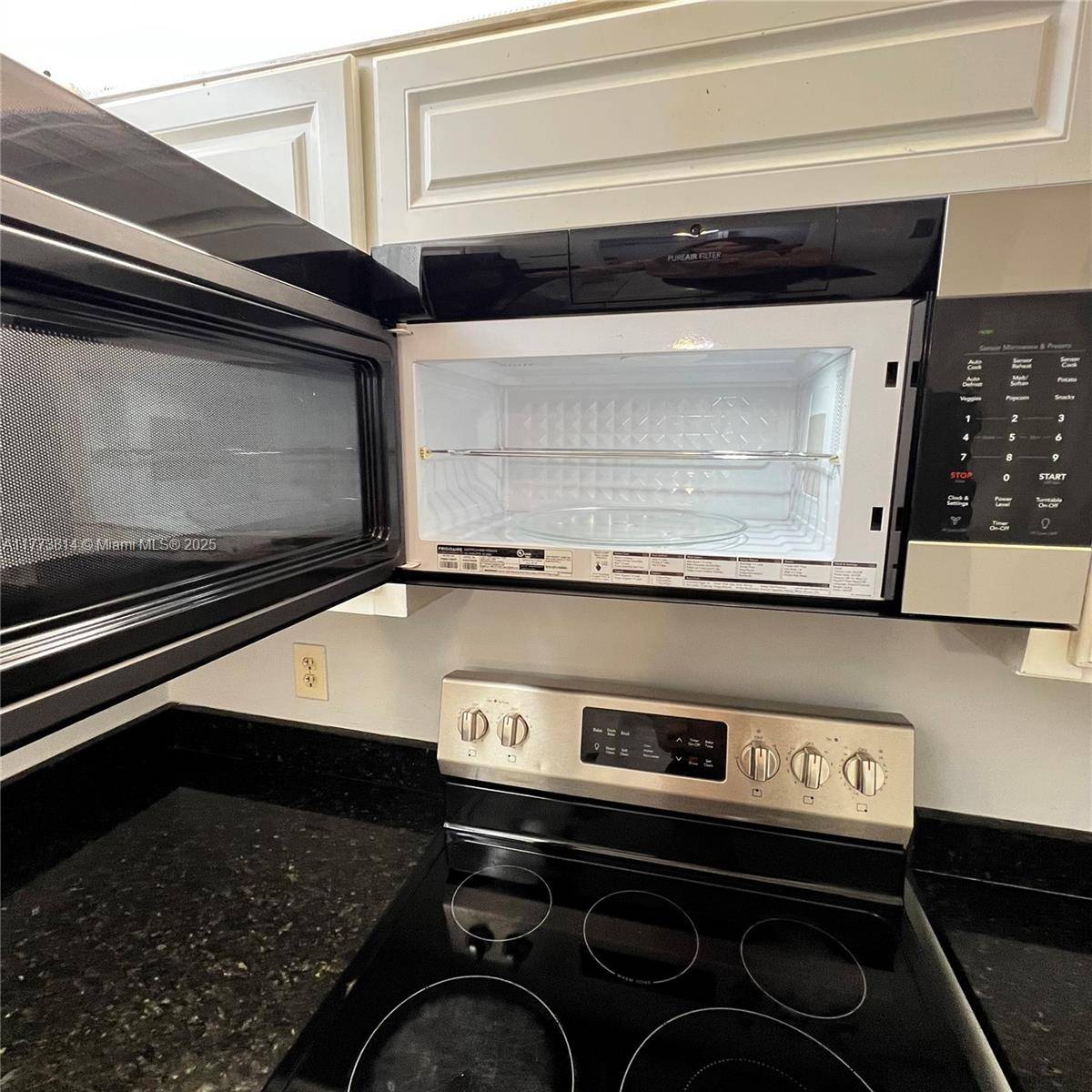 Boca Raton, FL 33428,9273 SW 8th St #308