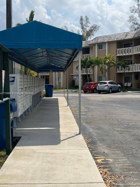 Miami Lakes, FL 33014,7430 Miami Lakes Dr #E110