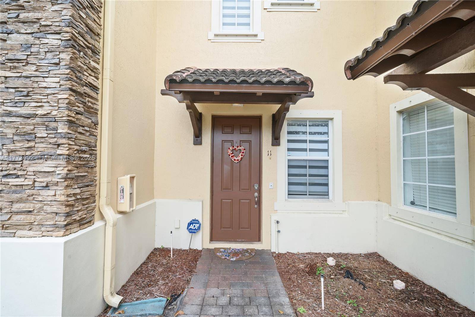 Cutler Bay, FL 33190,9165 SW 227th St #11