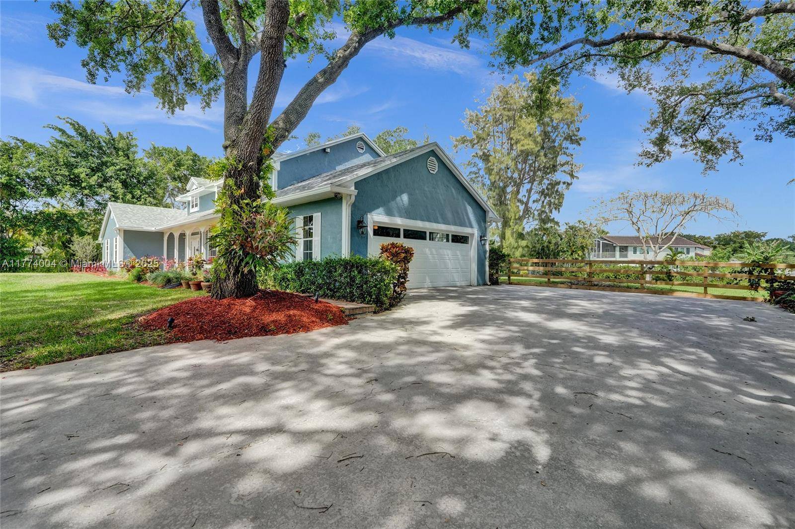 Plantation, FL 33325,920 NW 121st Ave