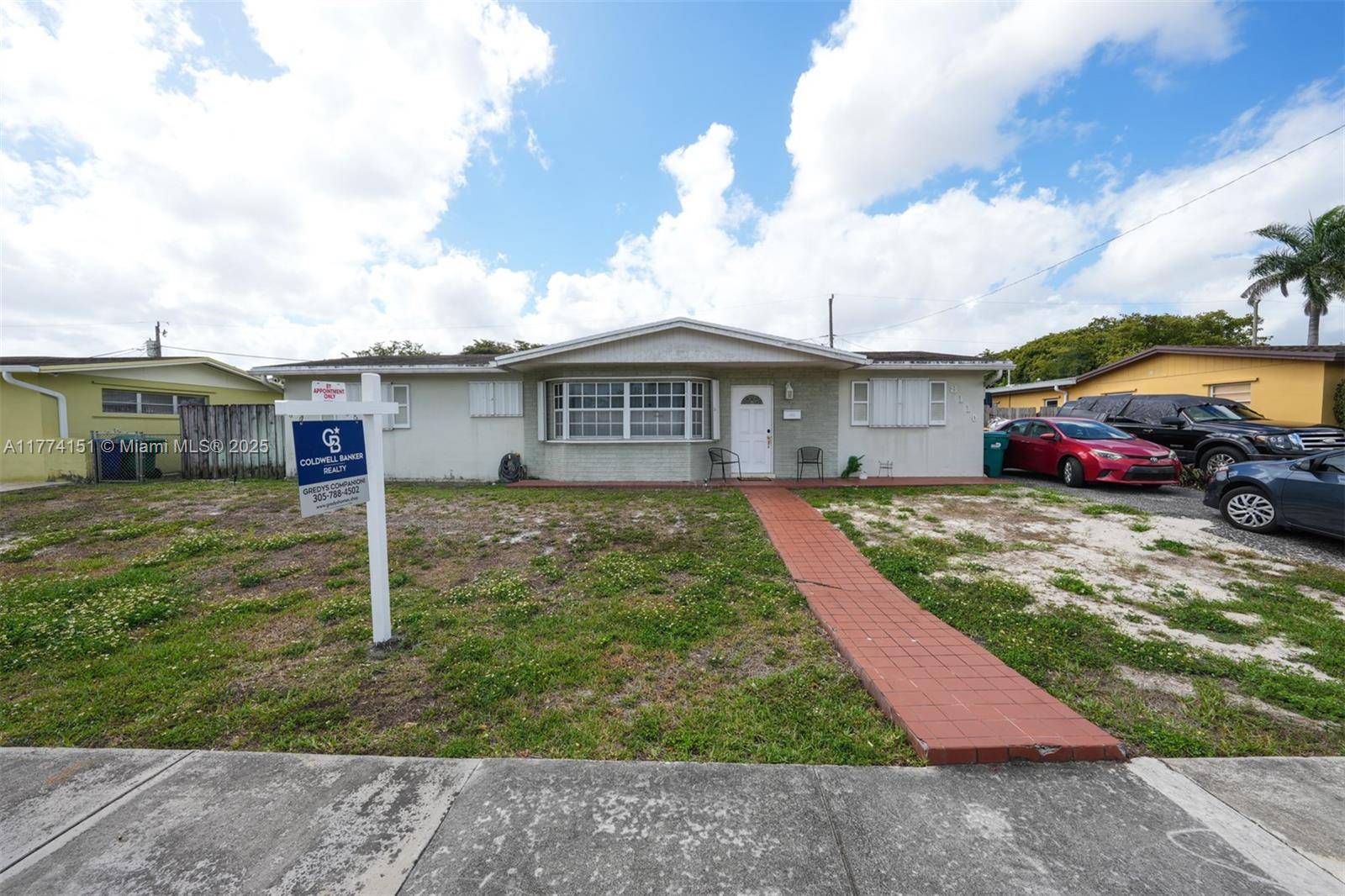 Hialeah, FL 33015,8110 NW 185th Ter