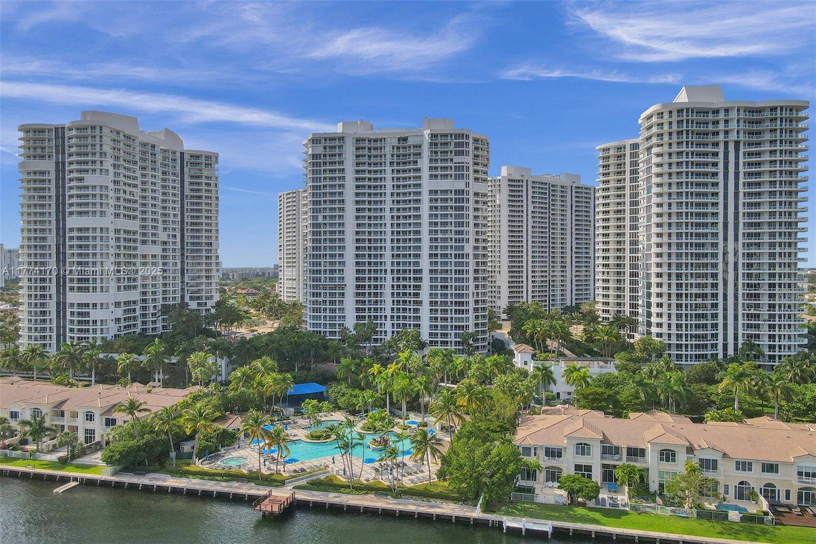 Aventura, FL 33180,21150 Point Pl #1702