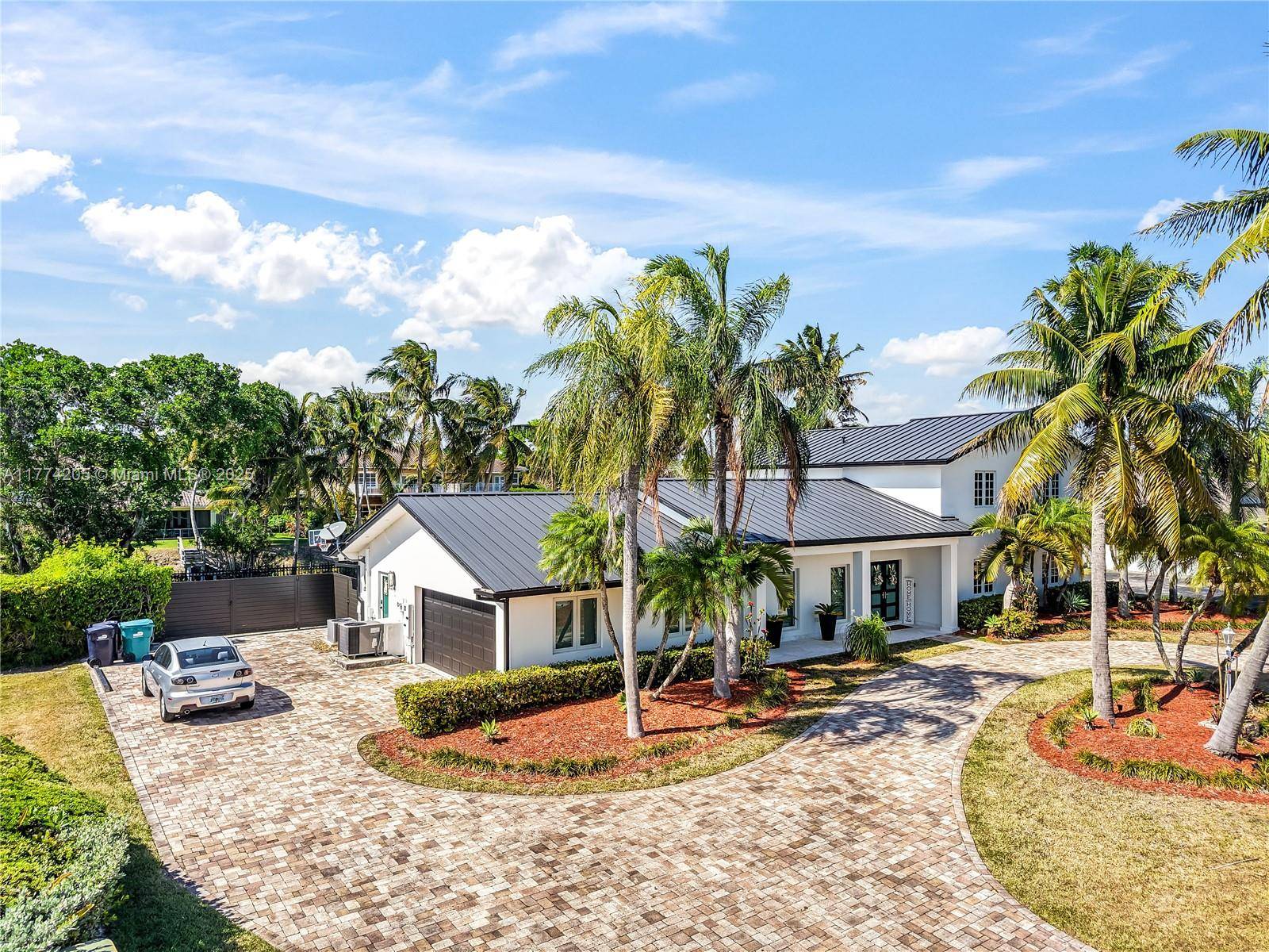 Palmetto Bay, FL 33157,7501 SW 174th St