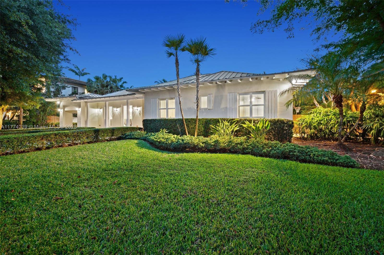 South Miami, FL 33143,5701 SW 82nd St