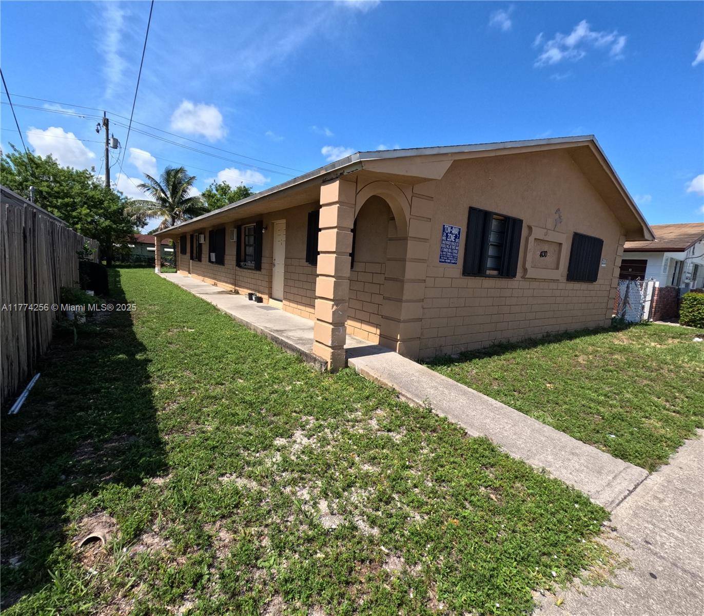 West Park, FL 33023,4130 SW 19th St #1-3