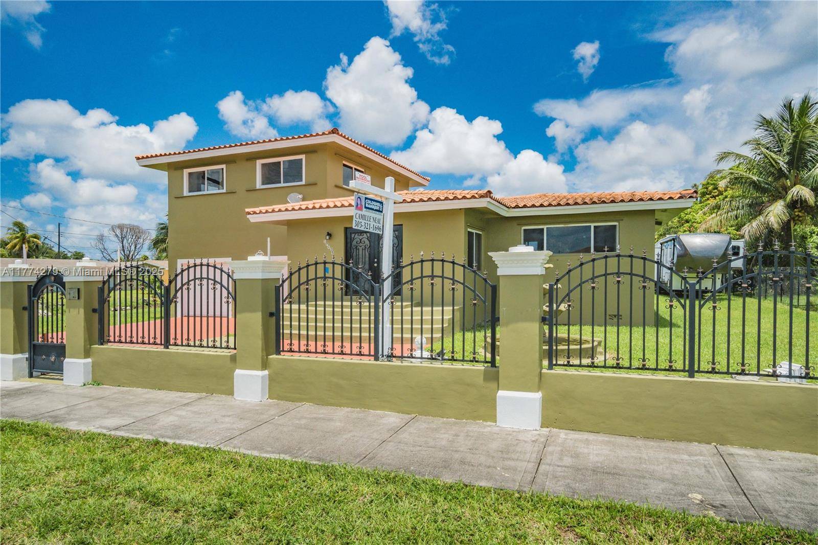 Miami Gardens, FL 33056,17135 NW 19th Ave