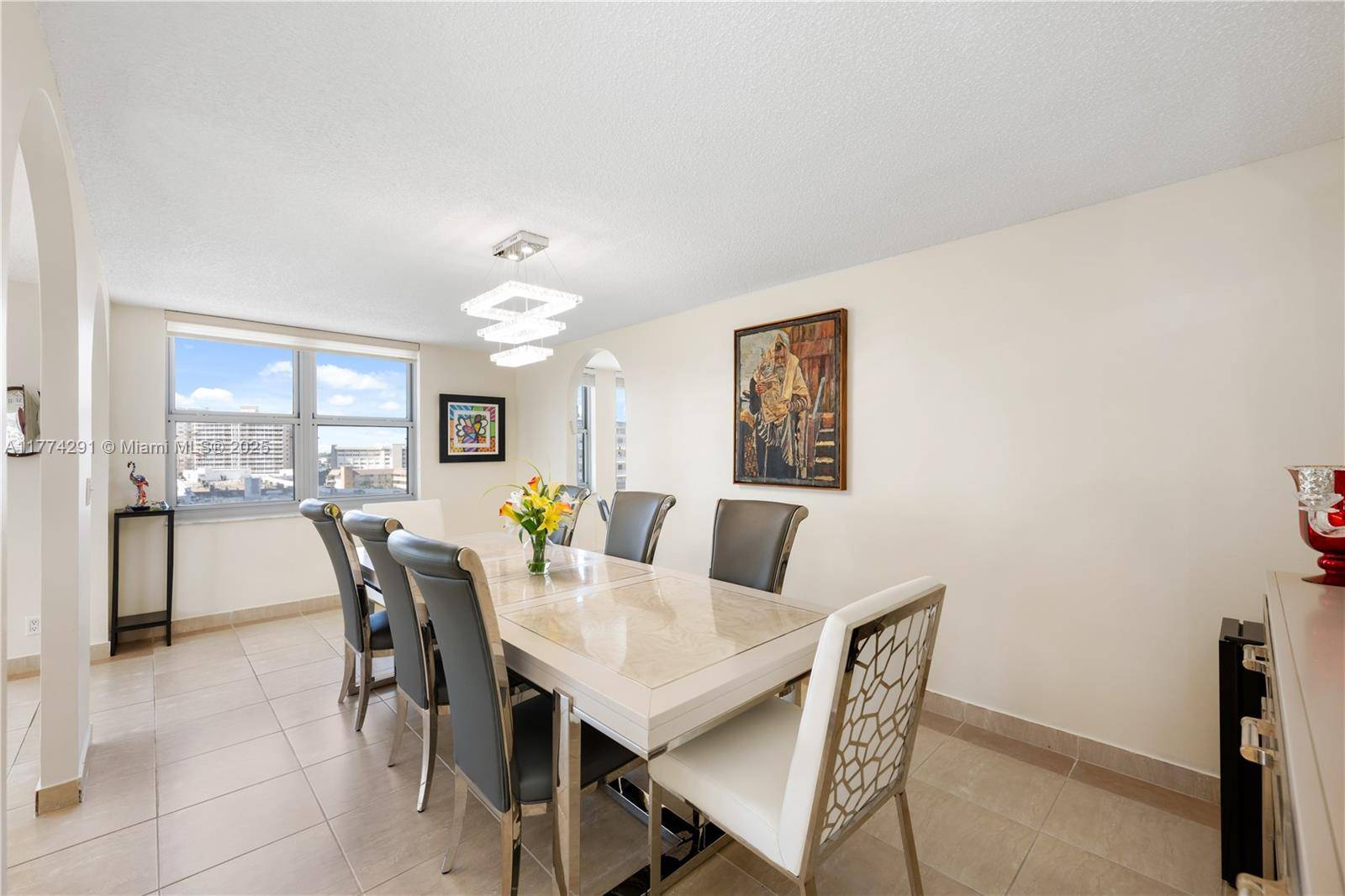 Hallandale Beach, FL 33009,1920 S Ocean Dr #7A