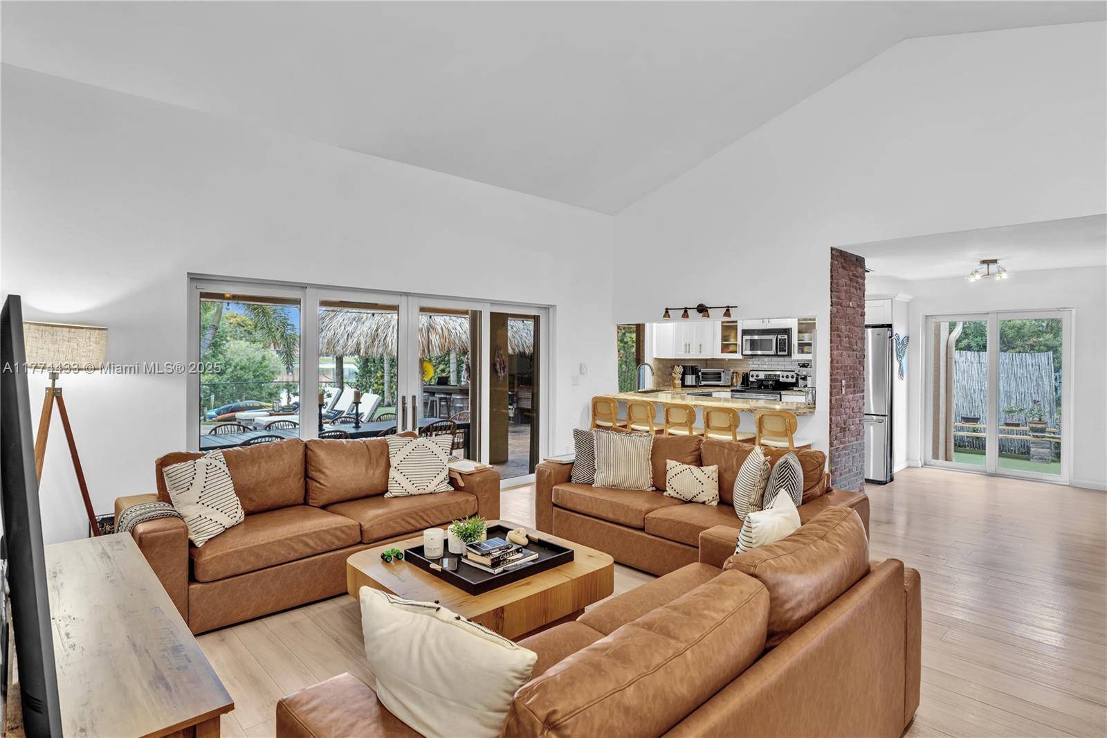 Cooper City, FL 33328,5711 SW 88th Ter