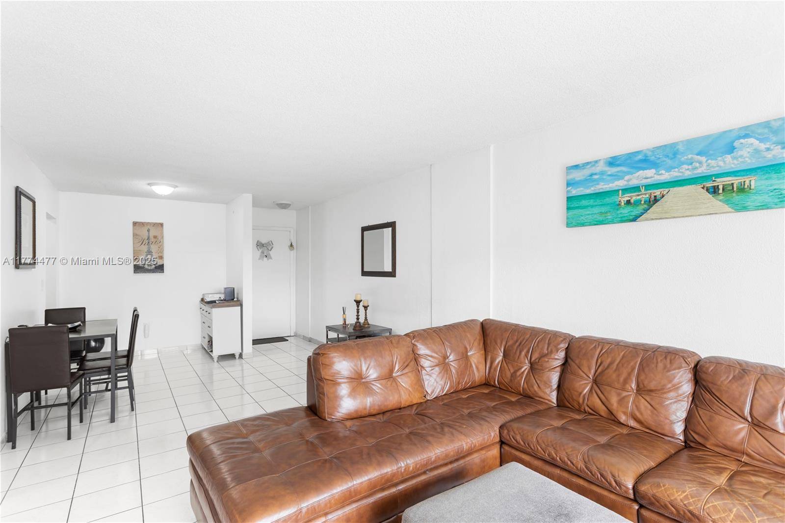 Hialeah, FL 33012,6130 W 19th Ave #215