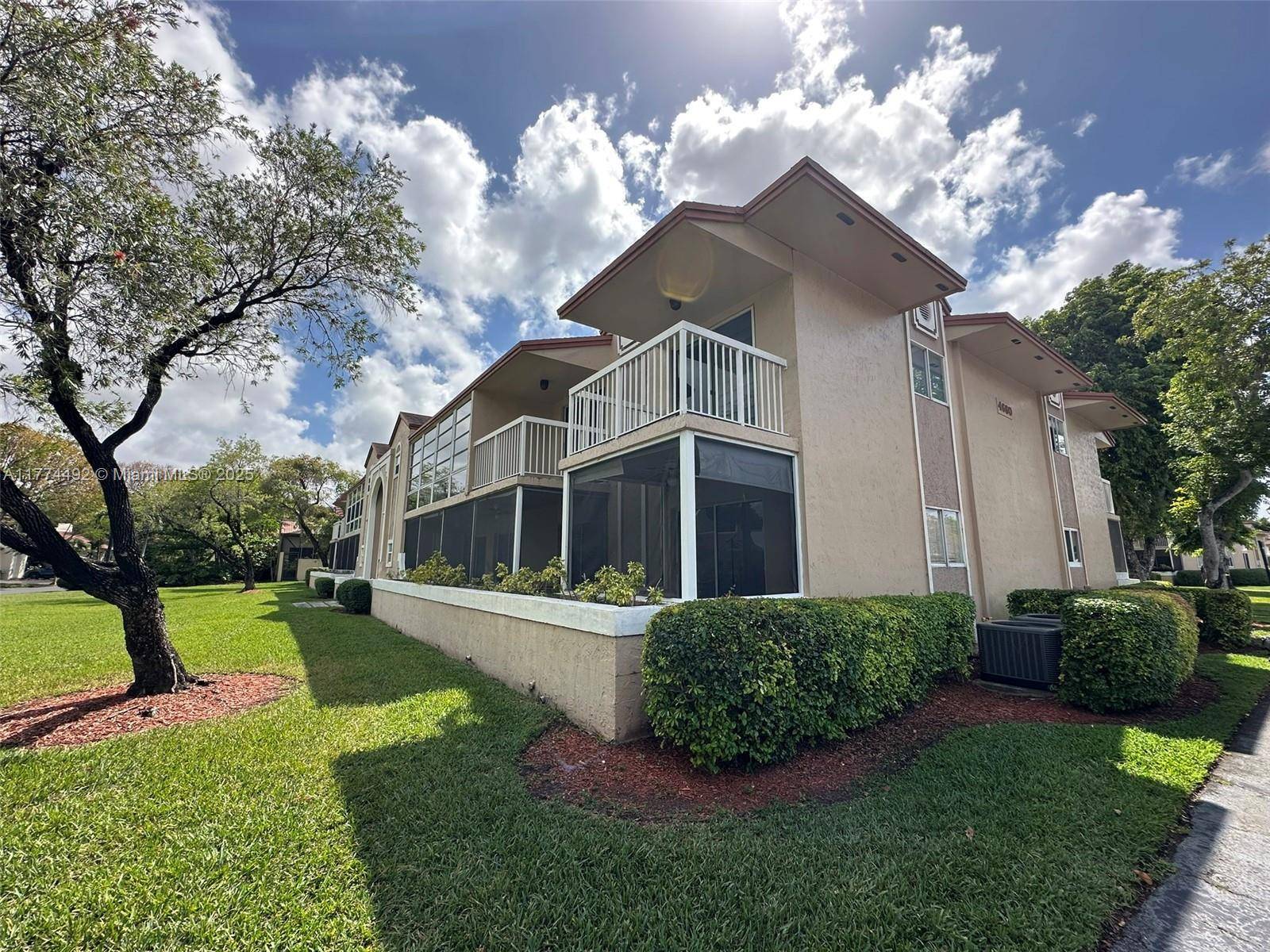Doral, FL 33178,4680 NW 102nd Ave #102-20