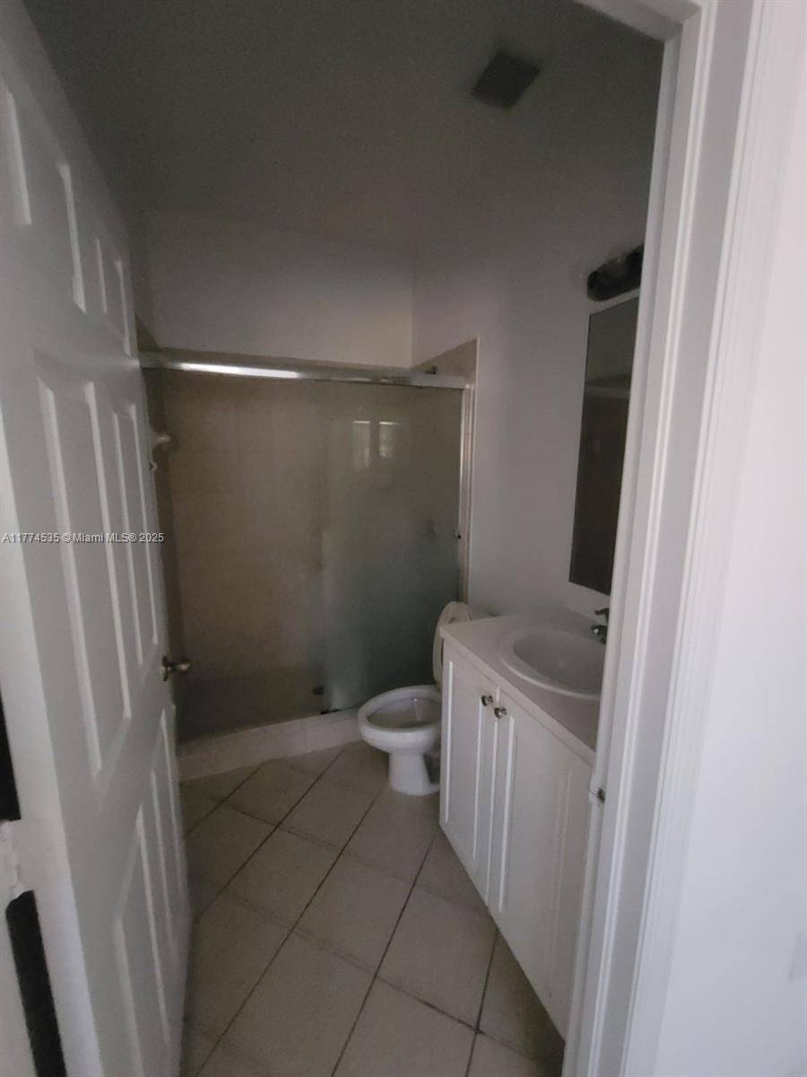 Cutler Bay, FL 33190,9237 SW 227th St #27