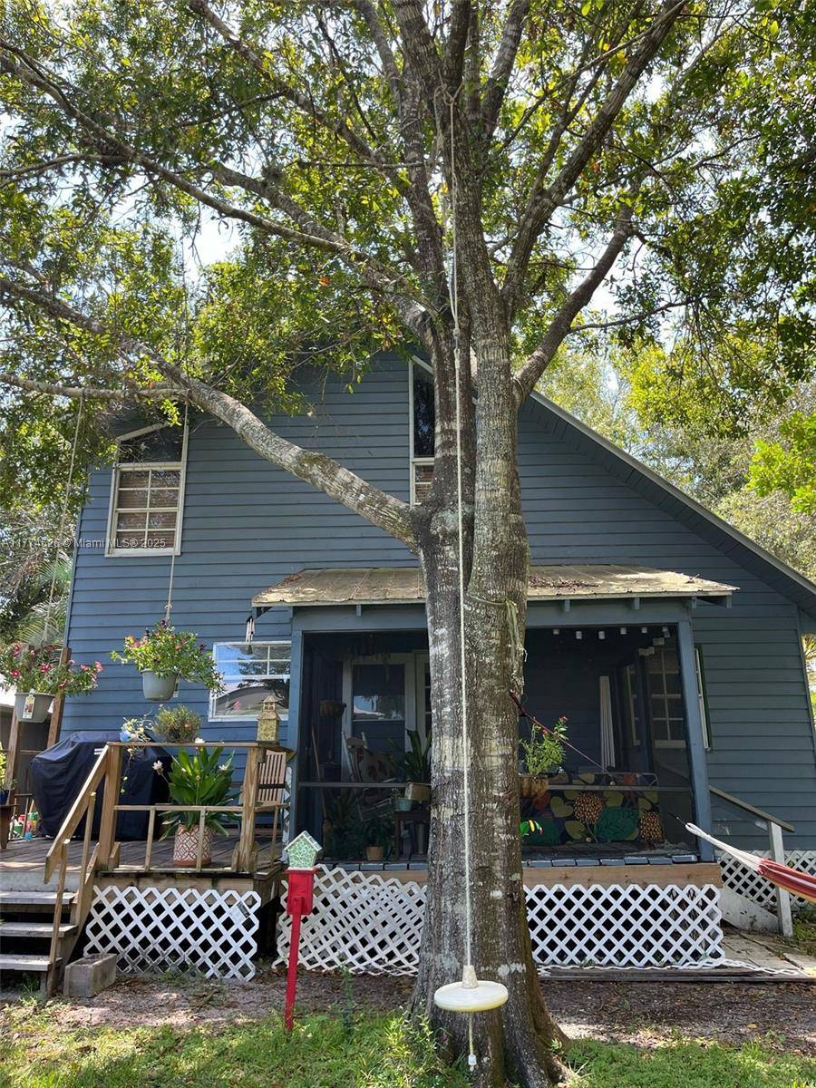 Fort Pierce, FL 34982,5508 Spruce Dr