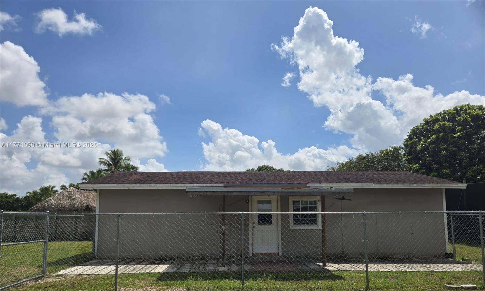 Homestead, FL 33031,20891 SW 244th St #2