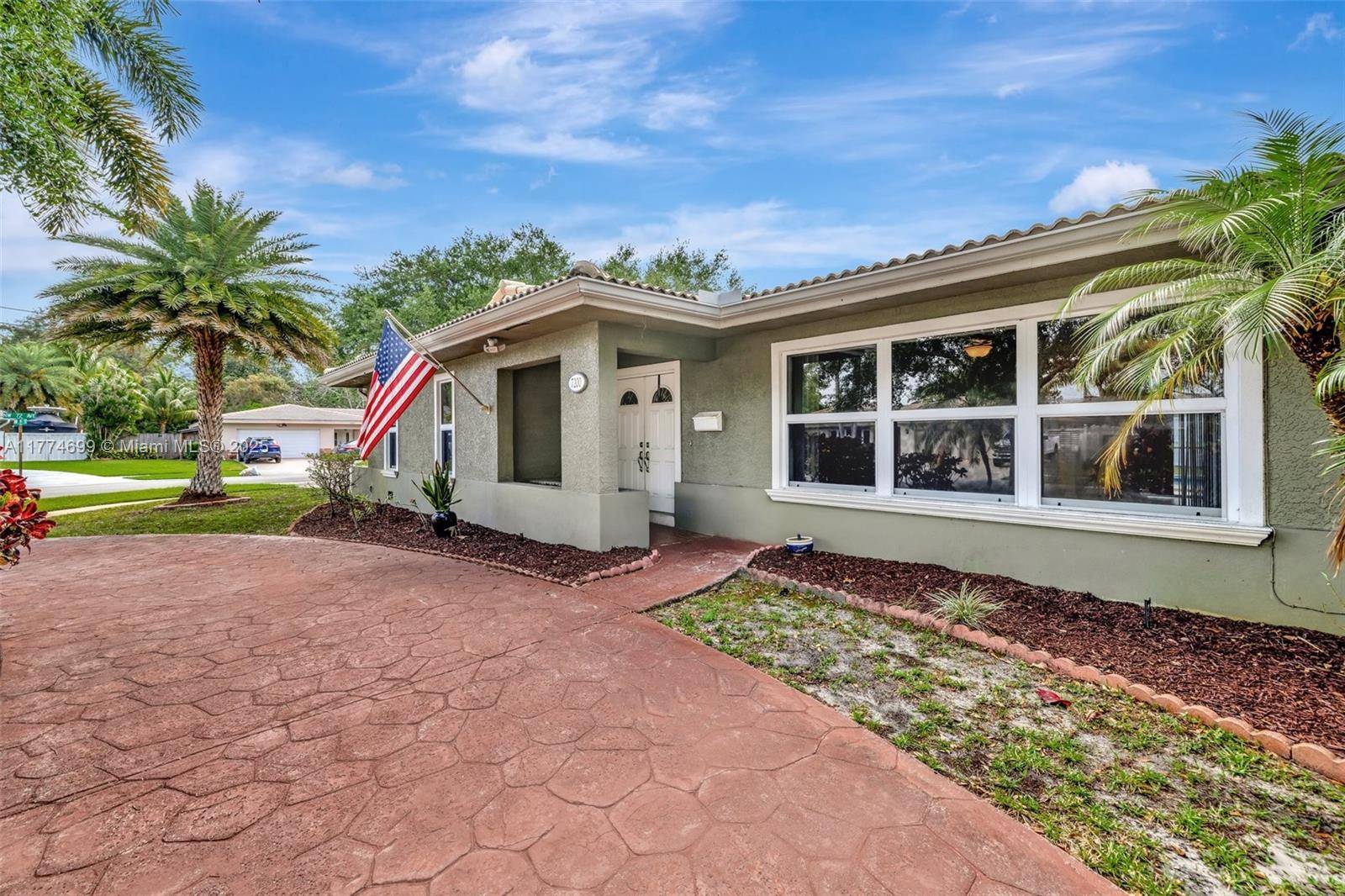 Plantation, FL 33317,7200 NW 9th St
