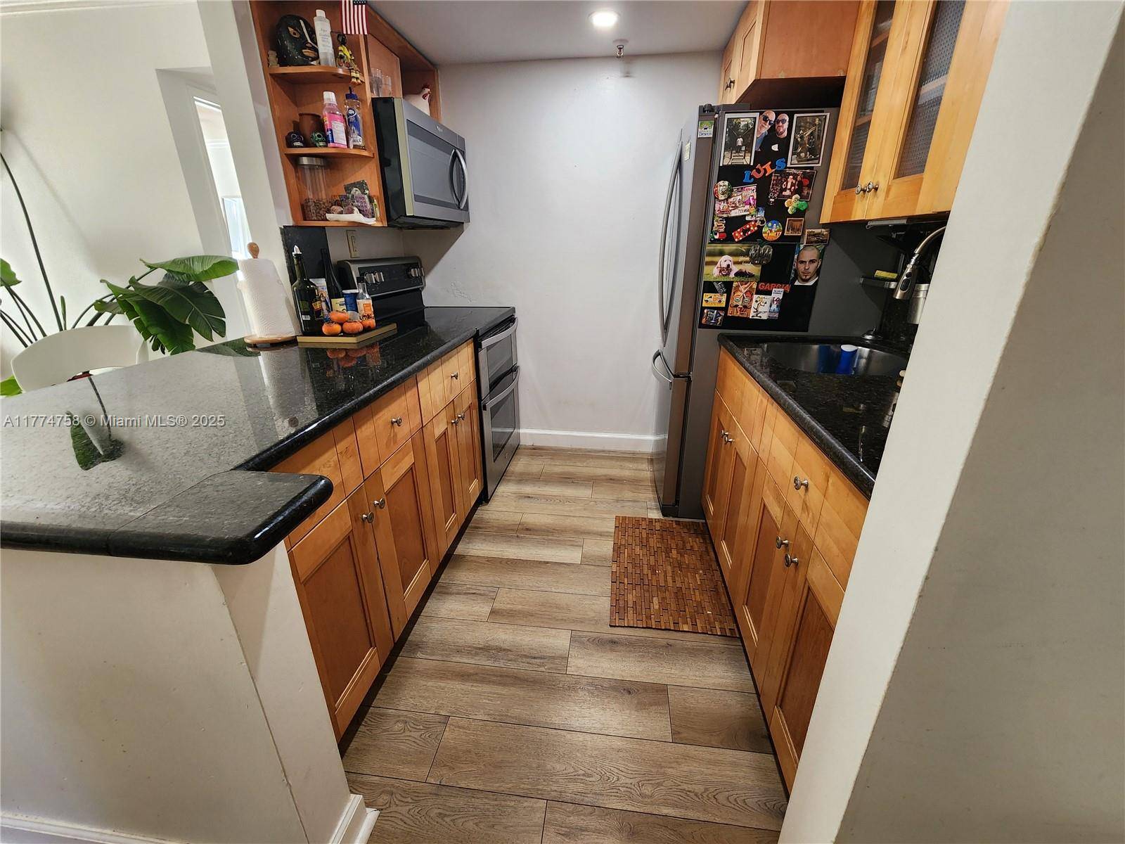 Miami, FL 33136,1010 NW 11th St #309