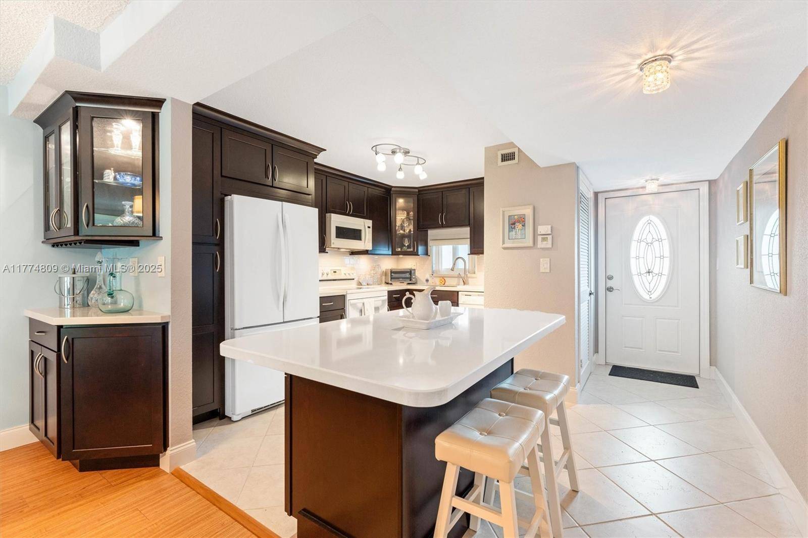 Pembroke Pines, FL 33025,8990 S Hollybrook Blvd #210