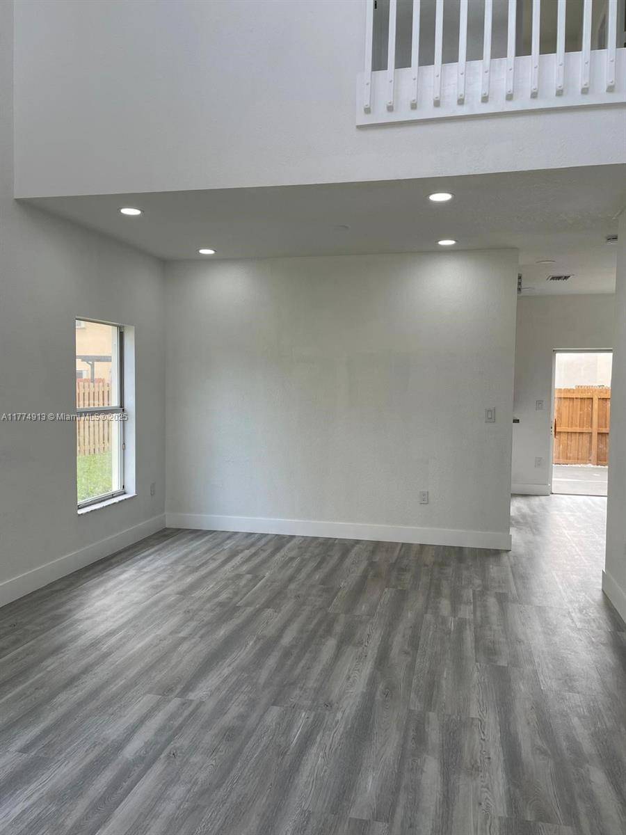Homestead, FL 33033,4144 NE 26th St