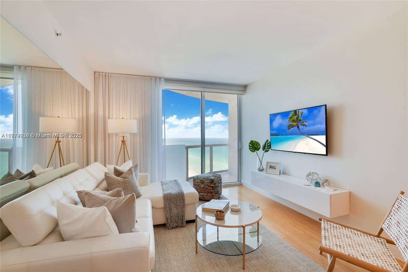 Miami Beach, FL 33141,6365 Collins Ave #2810