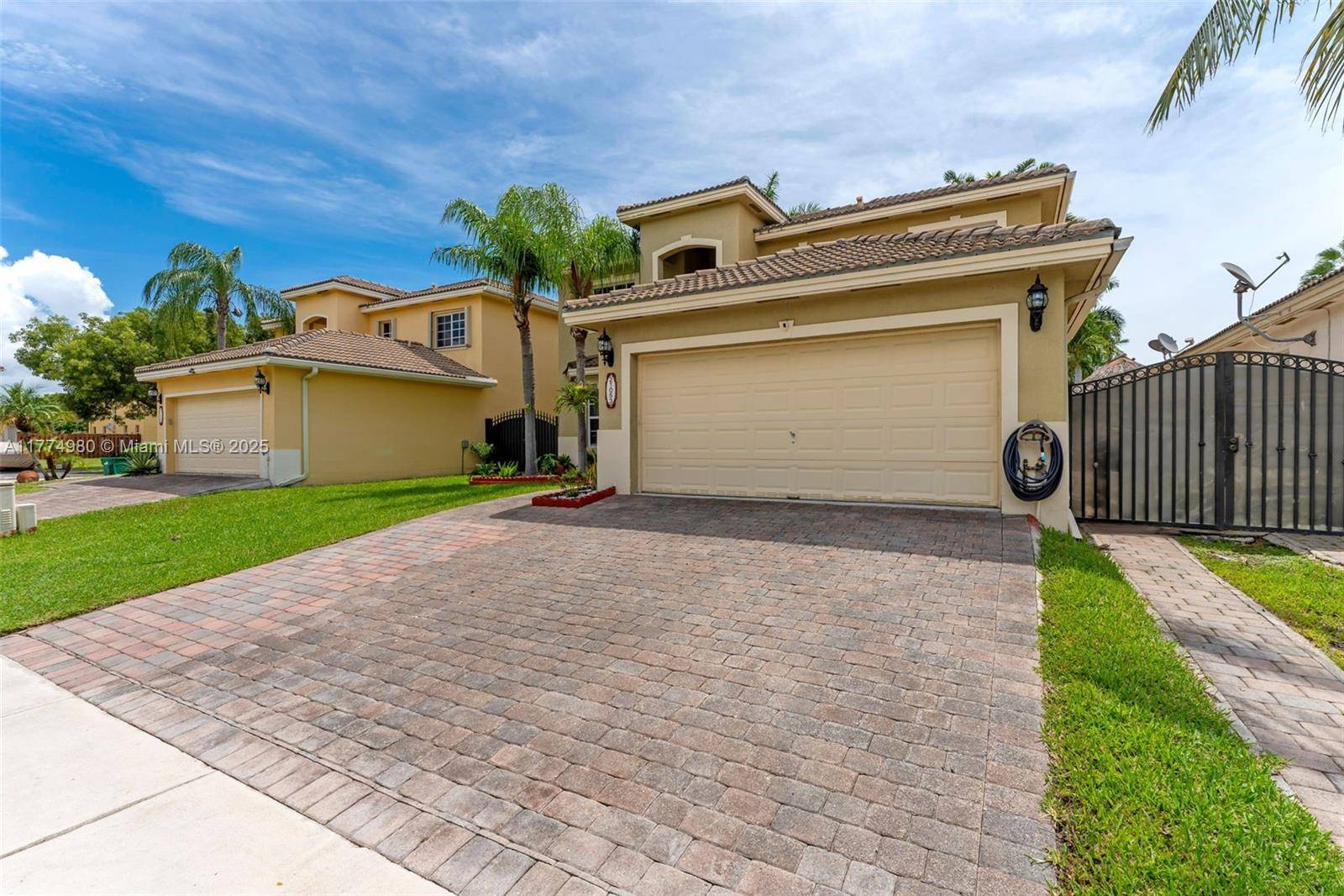 Cutler Bay, FL 33189,21053 SW 88th Pl