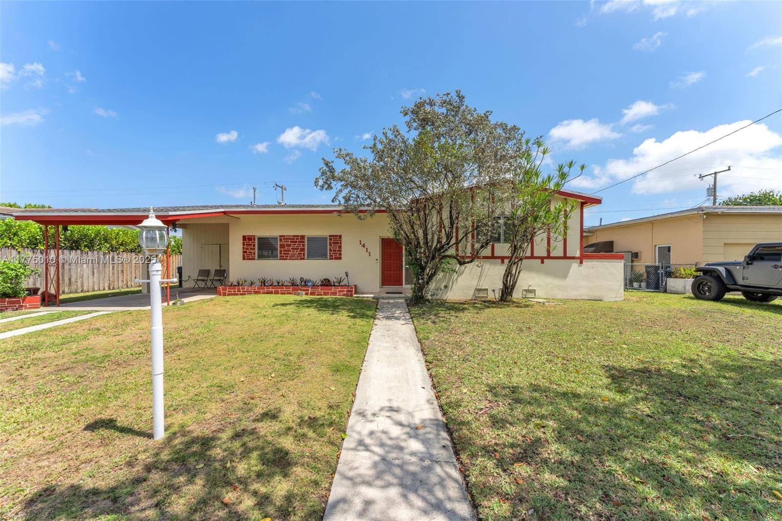 Miami, FL 33144,1411 SW 82nd Ct