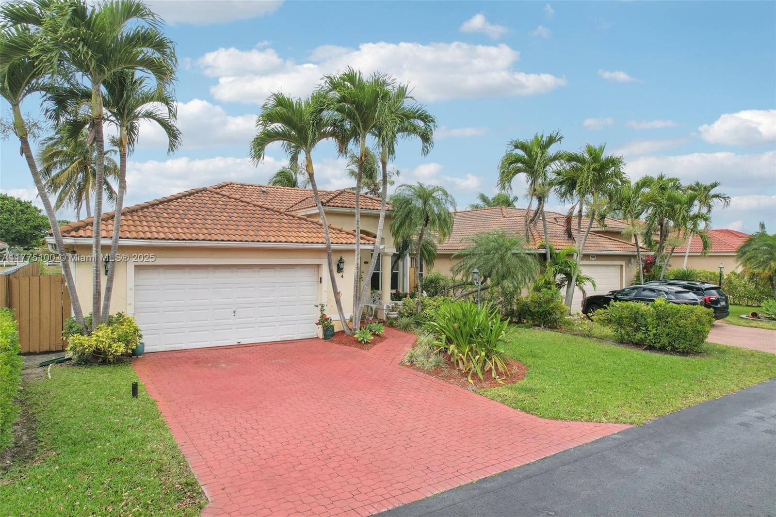 Miami, FL 33196,9364 SW 164th Ct