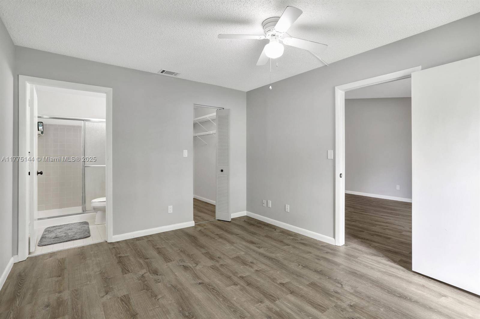 Boca Raton, FL 33428,9413 Boca Cove Cir #1109
