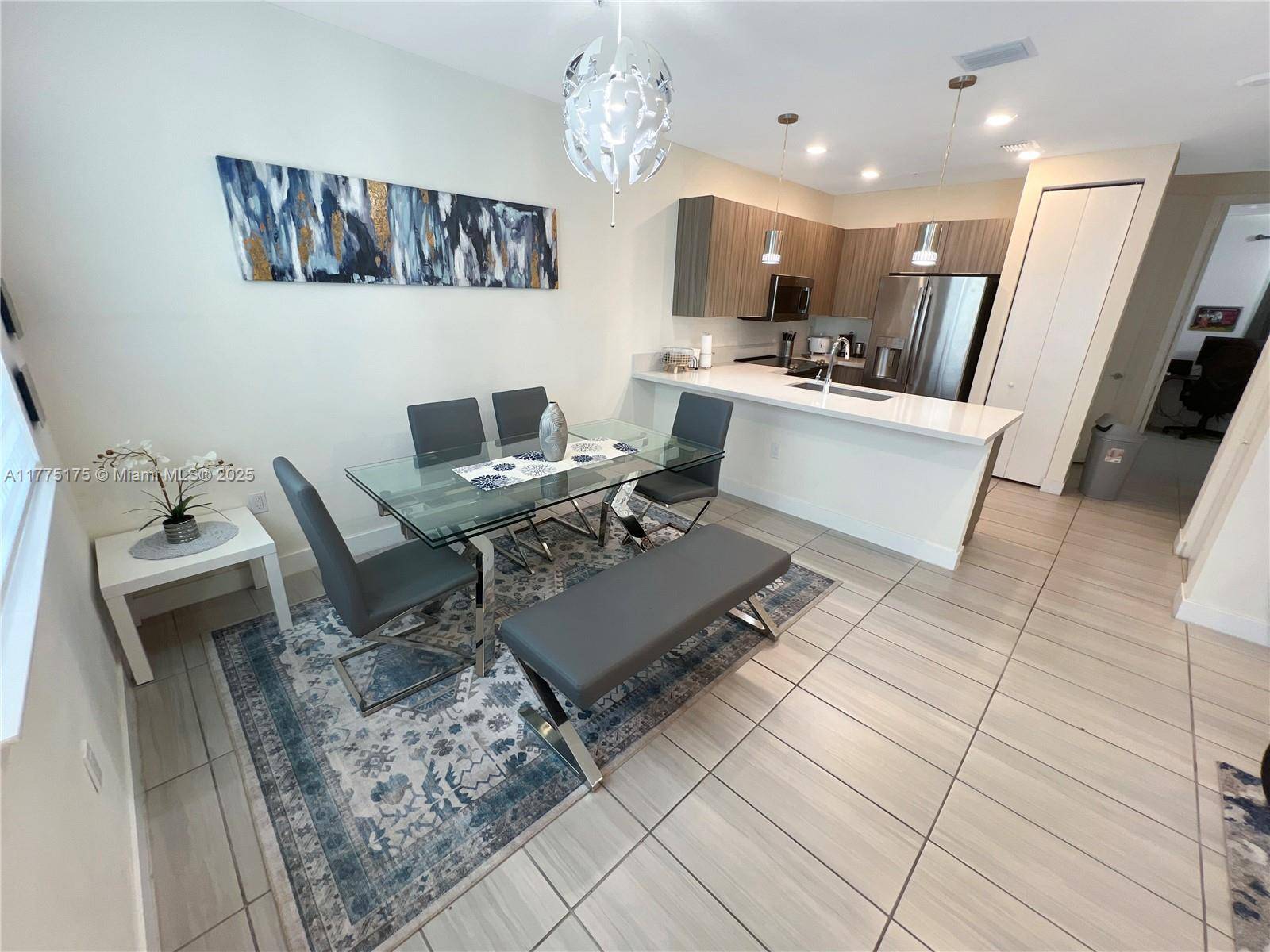 Doral, FL 33178,6416 NW 102nd Ct #304