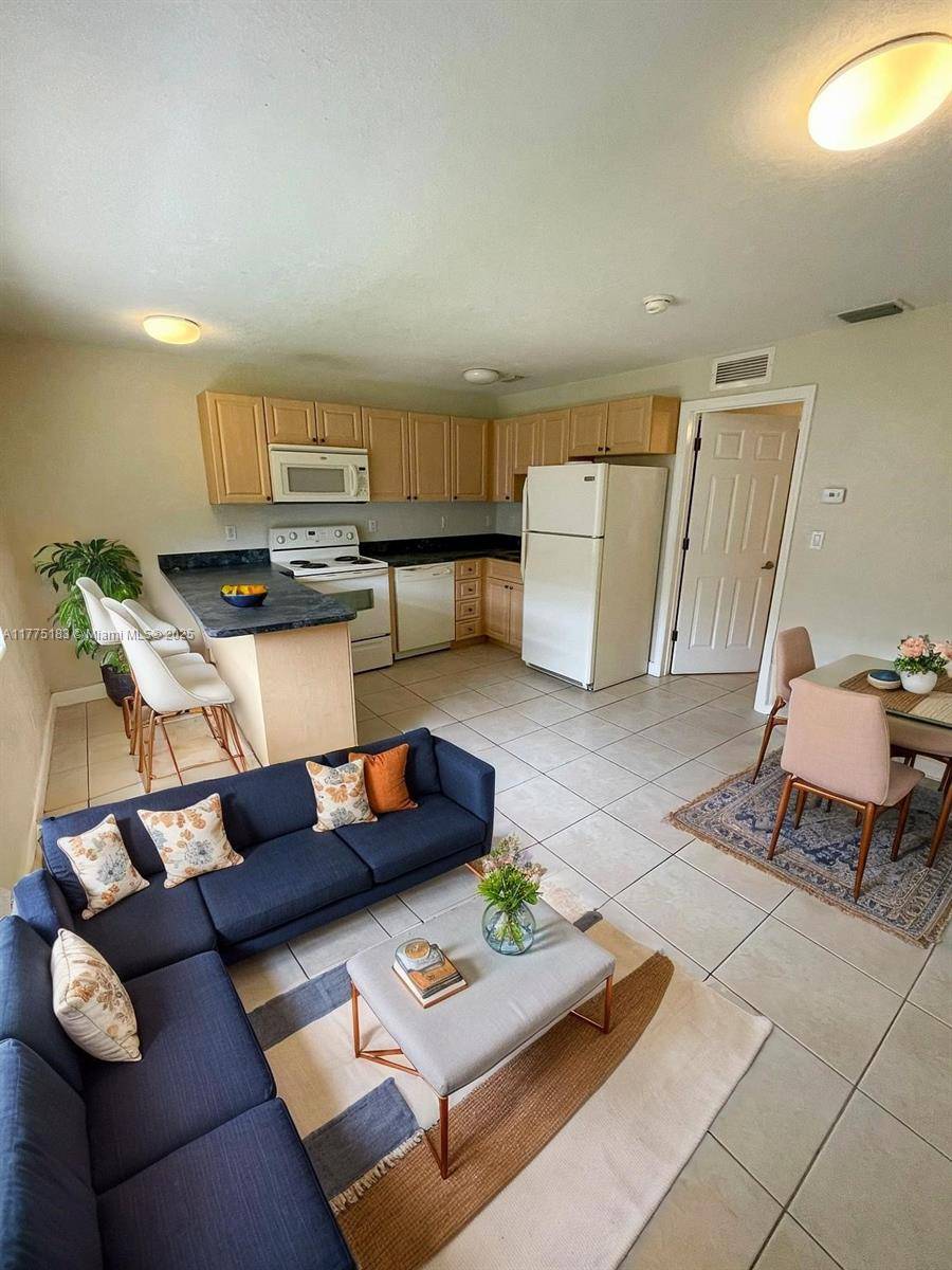 Fort Lauderdale, FL 33304,1309 NE 16th Ter #3