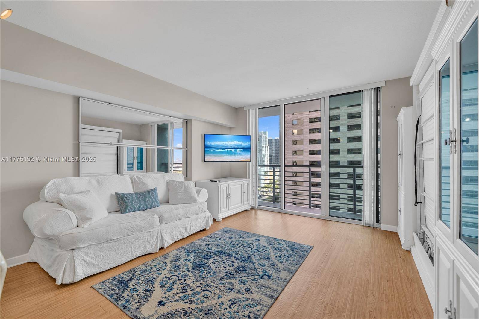 Miami, FL 33131,335 S Biscayne Blvd #2706