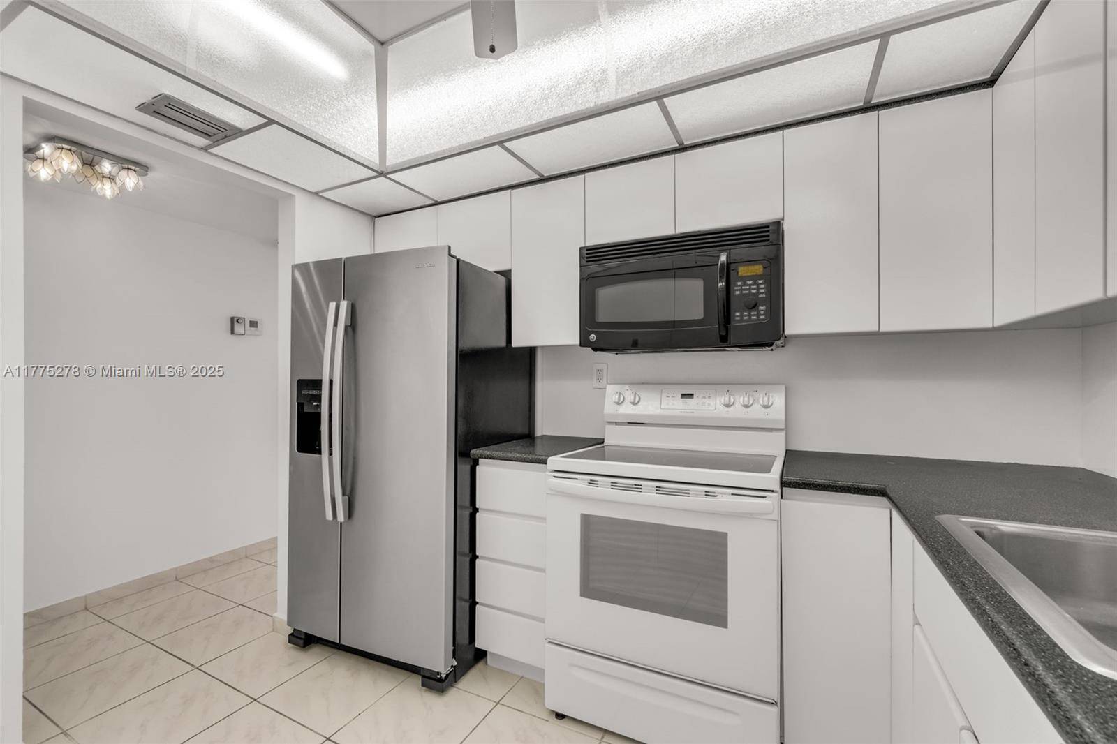 Hallandale Beach, FL 33009,600 Three Islands Blvd #1207