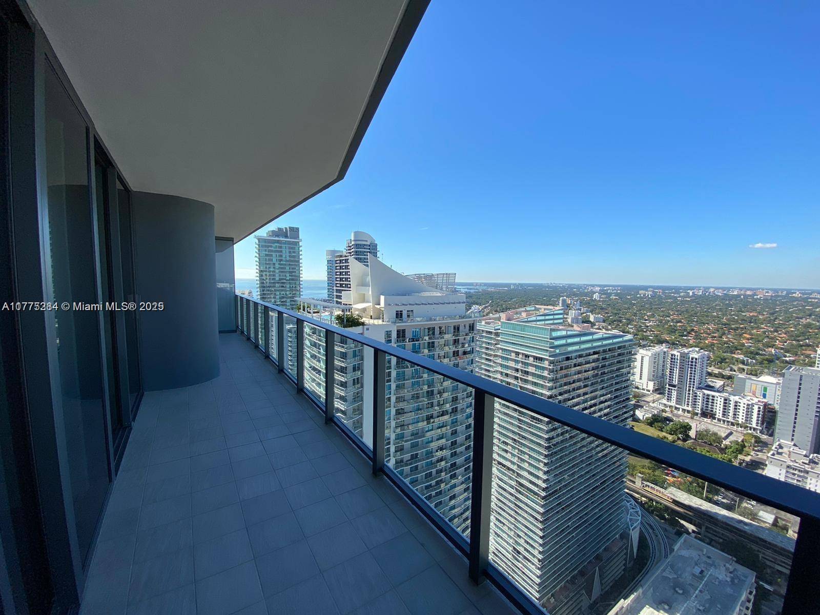 Miami, FL 33131,1000 Brickell Plz #4706